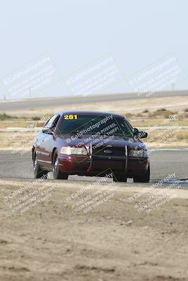 media/Oct-18-2025-Speed Ventures (Sat) [[8b3b7cf525]]/Yellow/Session 3 (Sunset)/